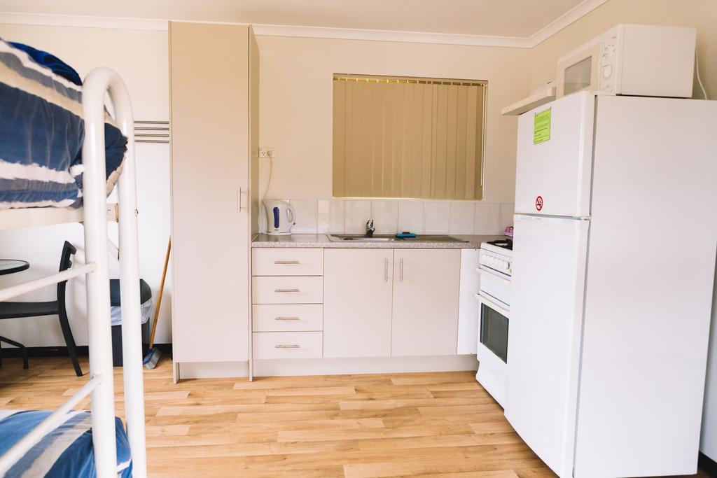 Port Gregory Caravan Park 외부 사진