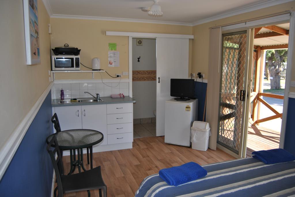 Port Gregory Caravan Park 외부 사진